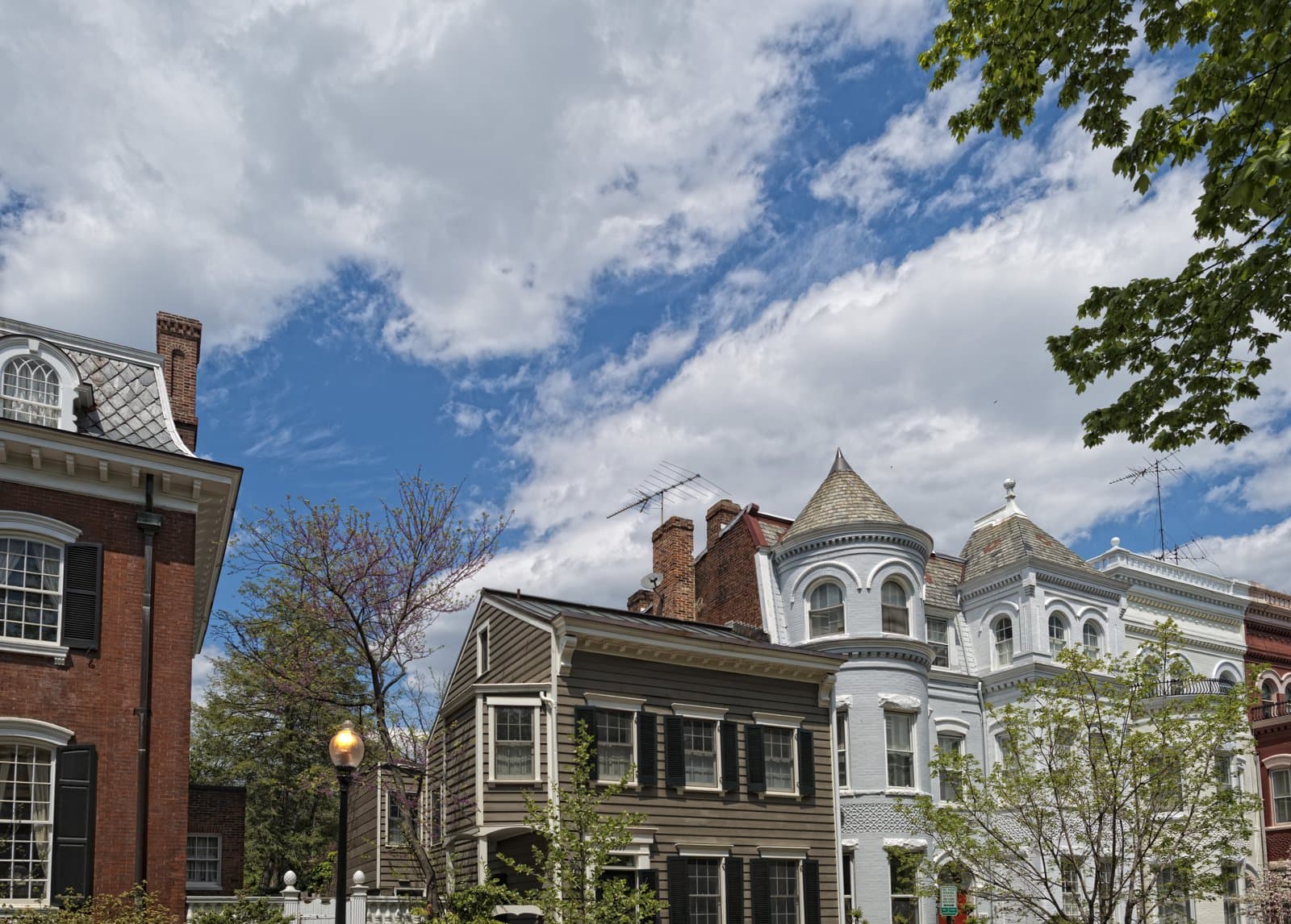 Why Newton Home-Sale Counts Differ by Portal