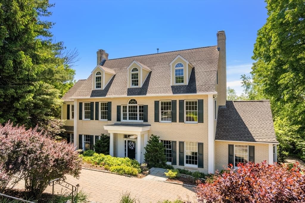 99 Huntington Rd, Newton, MA